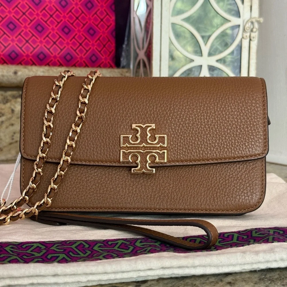 💕Tory Burch Women's Britten Chain Wallet W. Wristlet in moose